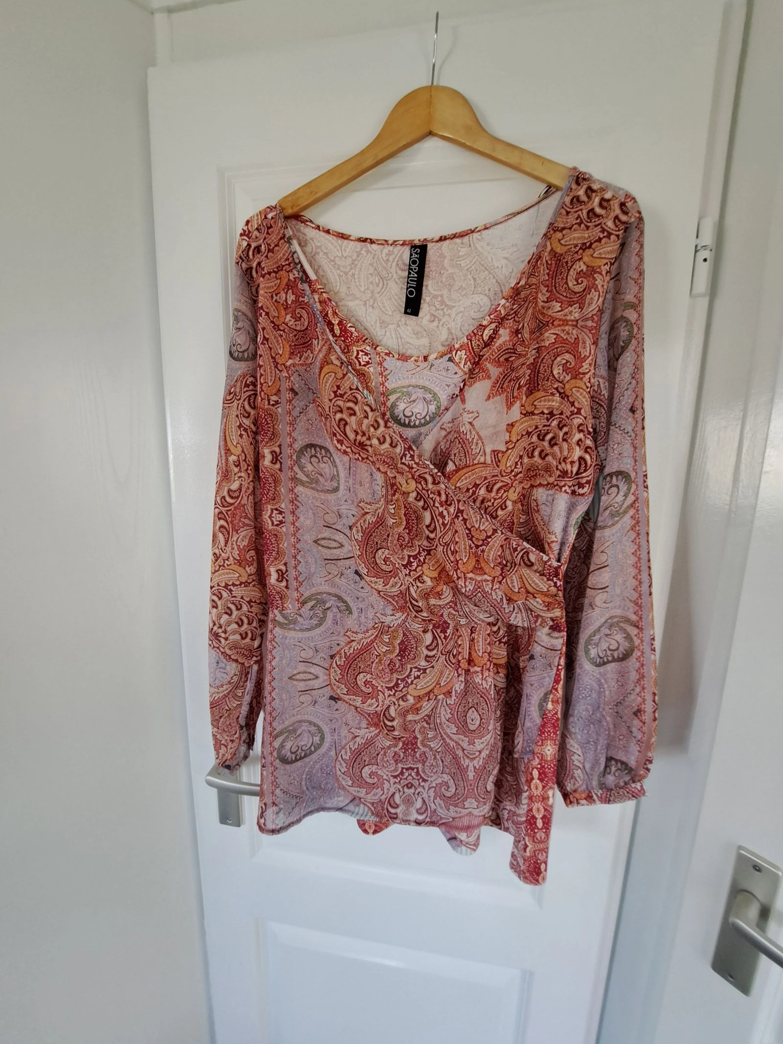 Splinternieuwe Damesblouse van het merk São Paulo